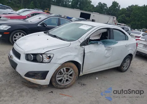 2015 Chevrolet Sonic Lt Auto из США, поврежденный, VIN 1G1JC5SH3F4186347